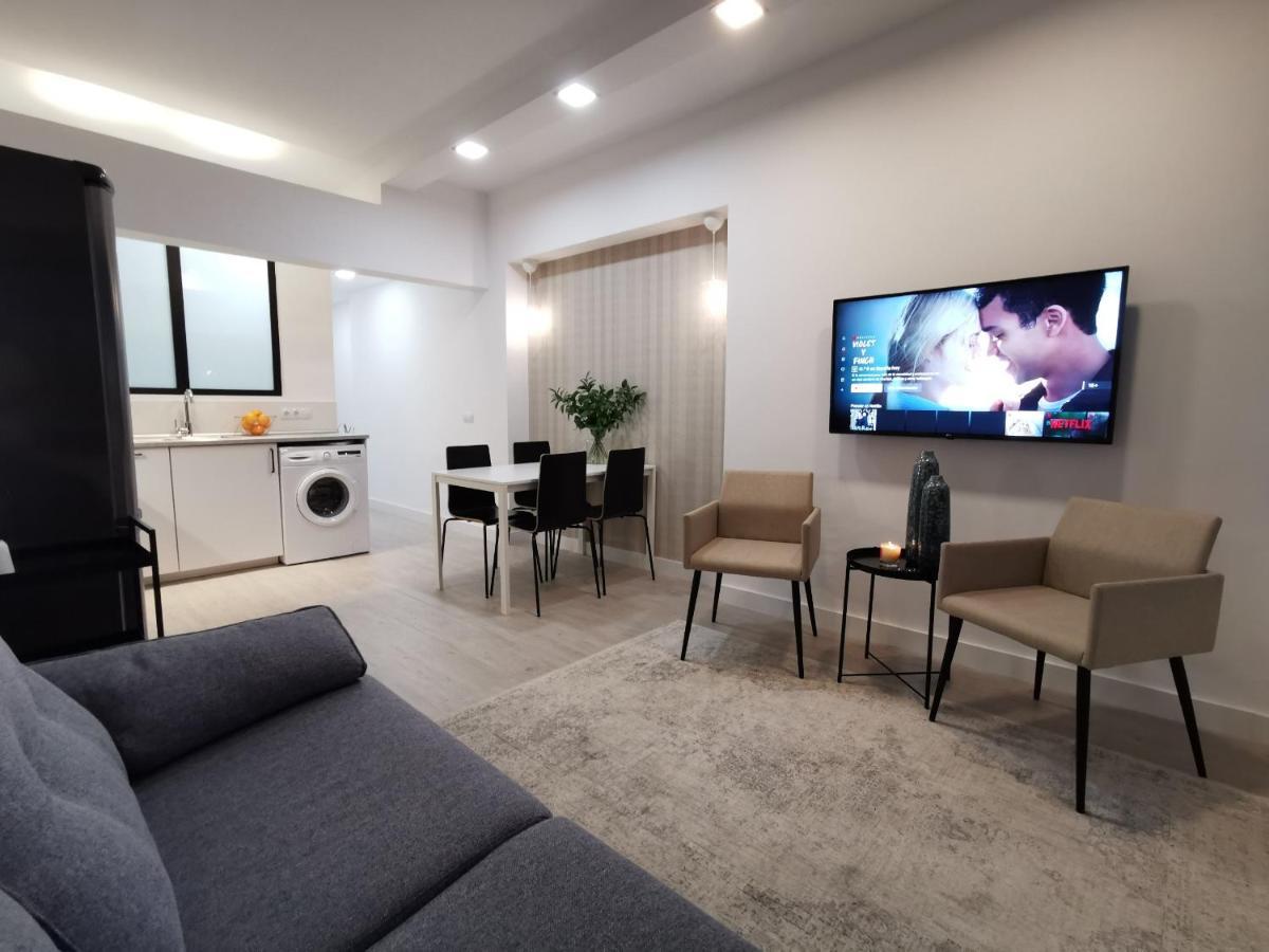 Homeforguest Apartamento Con Vistas A Las Canteras Las Palmas de Gran Canaria Exterior photo
